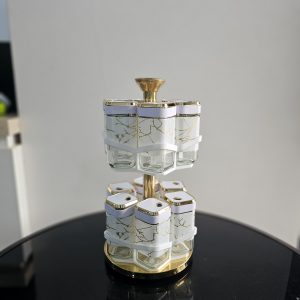 01436 12 jar gold lining spice casserole