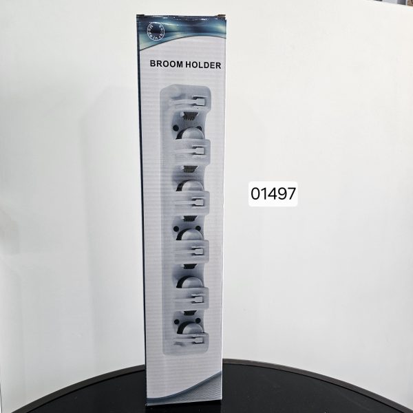 01497 broom holder