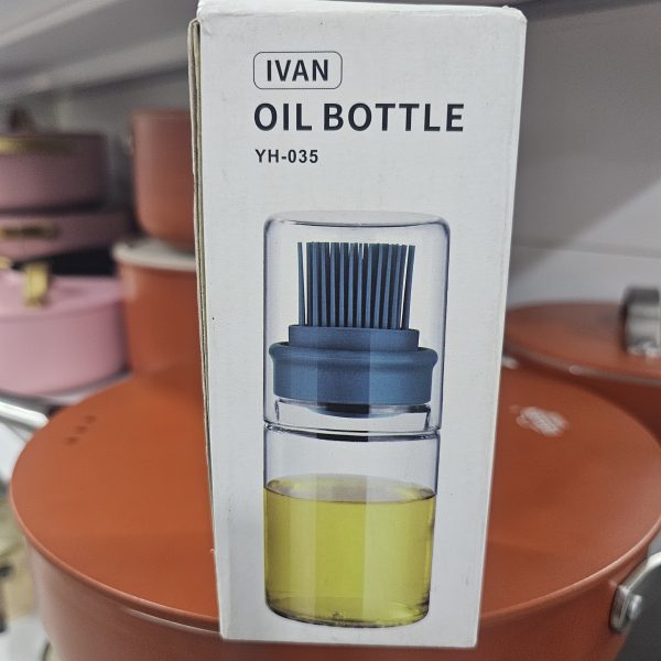 00461 oil bottle with silicone brush