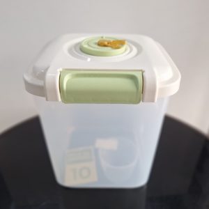 01727 20kg square cereal bucket