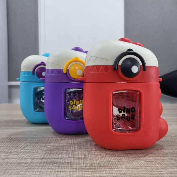 01737 dinosaur water bottle plastic