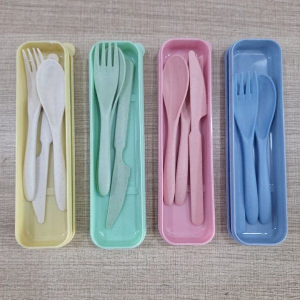 01988 plastic cutlery set with knife