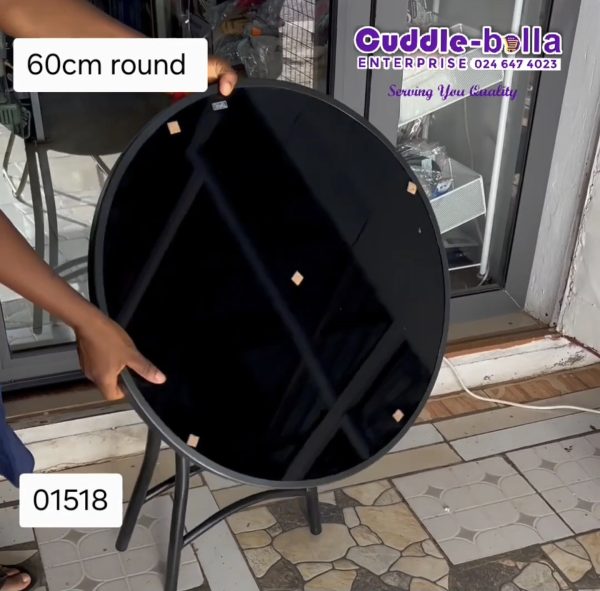 01518 60cm round glass table