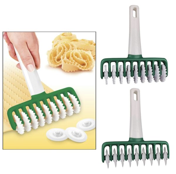 00716 plastic pastry roller zigzag