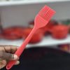 01168 red silicone brush