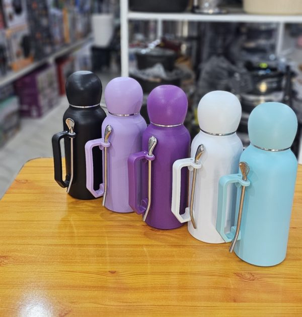 01624 1.3l vacuum flask with cup and spoon